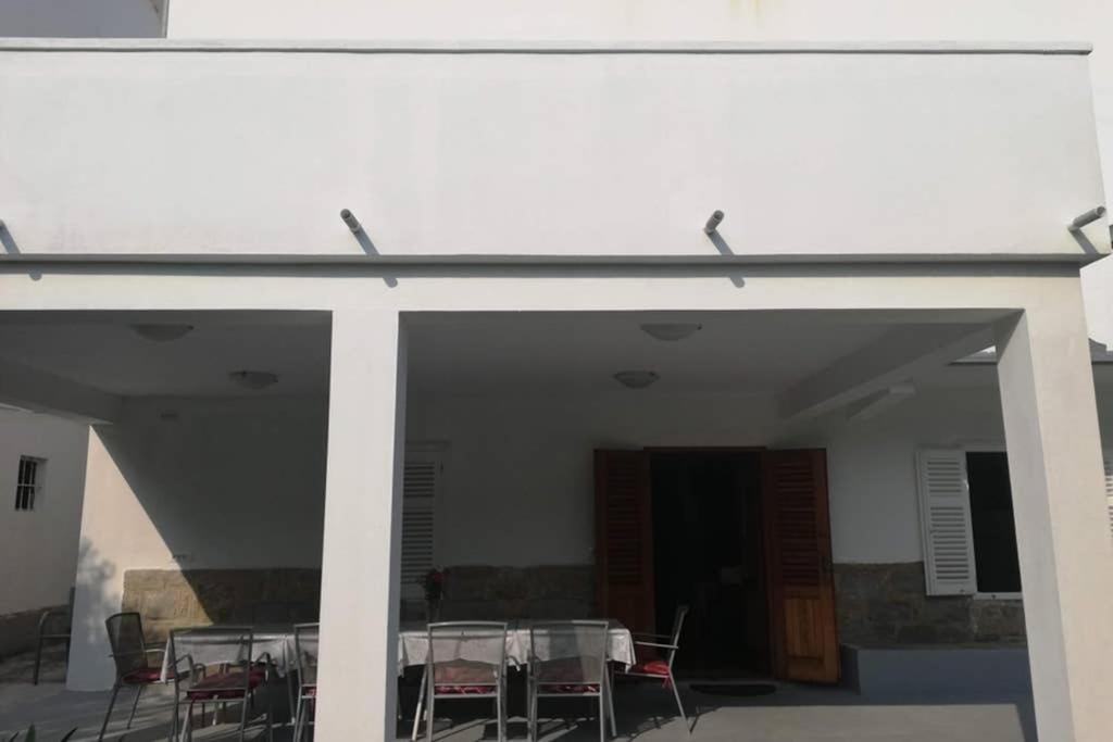 Ribaric Villa Banjol Buitenkant foto